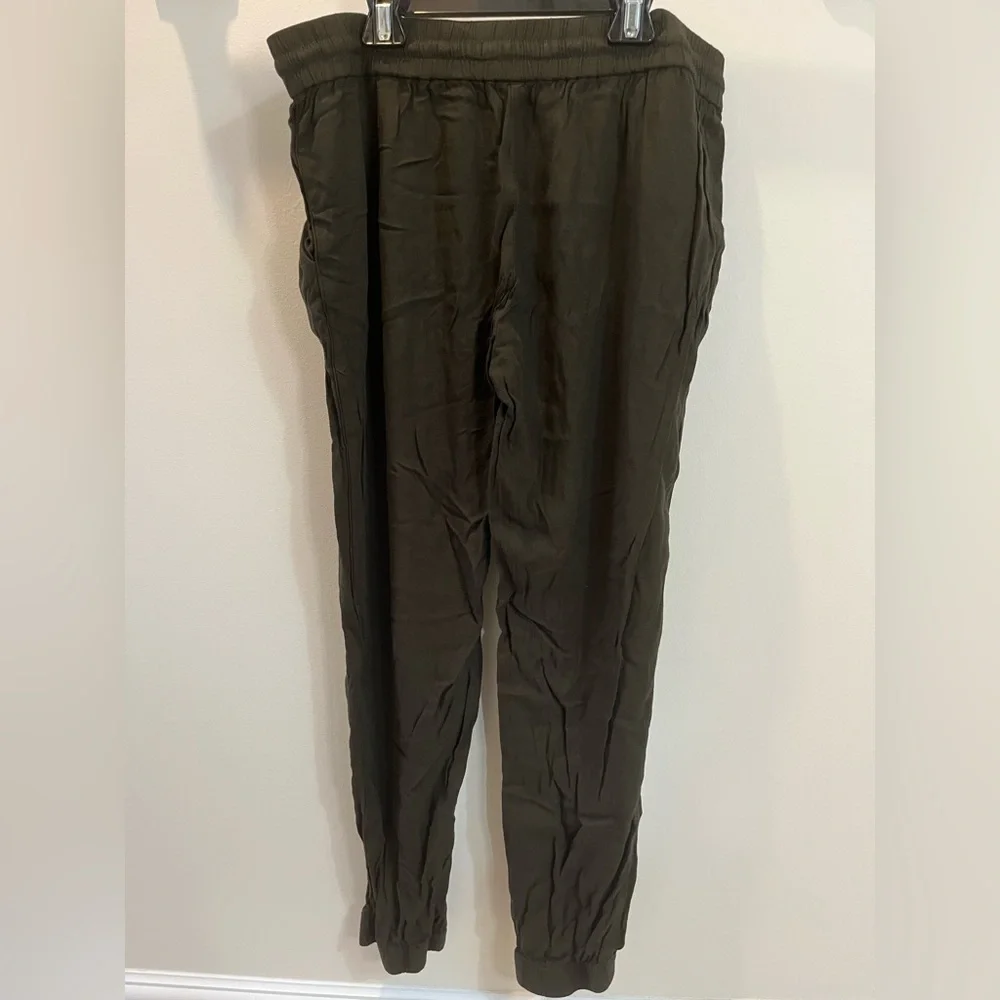 Talula Women’s Dark Green Pants - Picture 2 of 3
